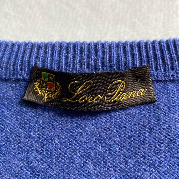 Loro Piana Cashmere Knit V Neck Pullover Sweater Vest (Light Blue) - Picture 12 of 15